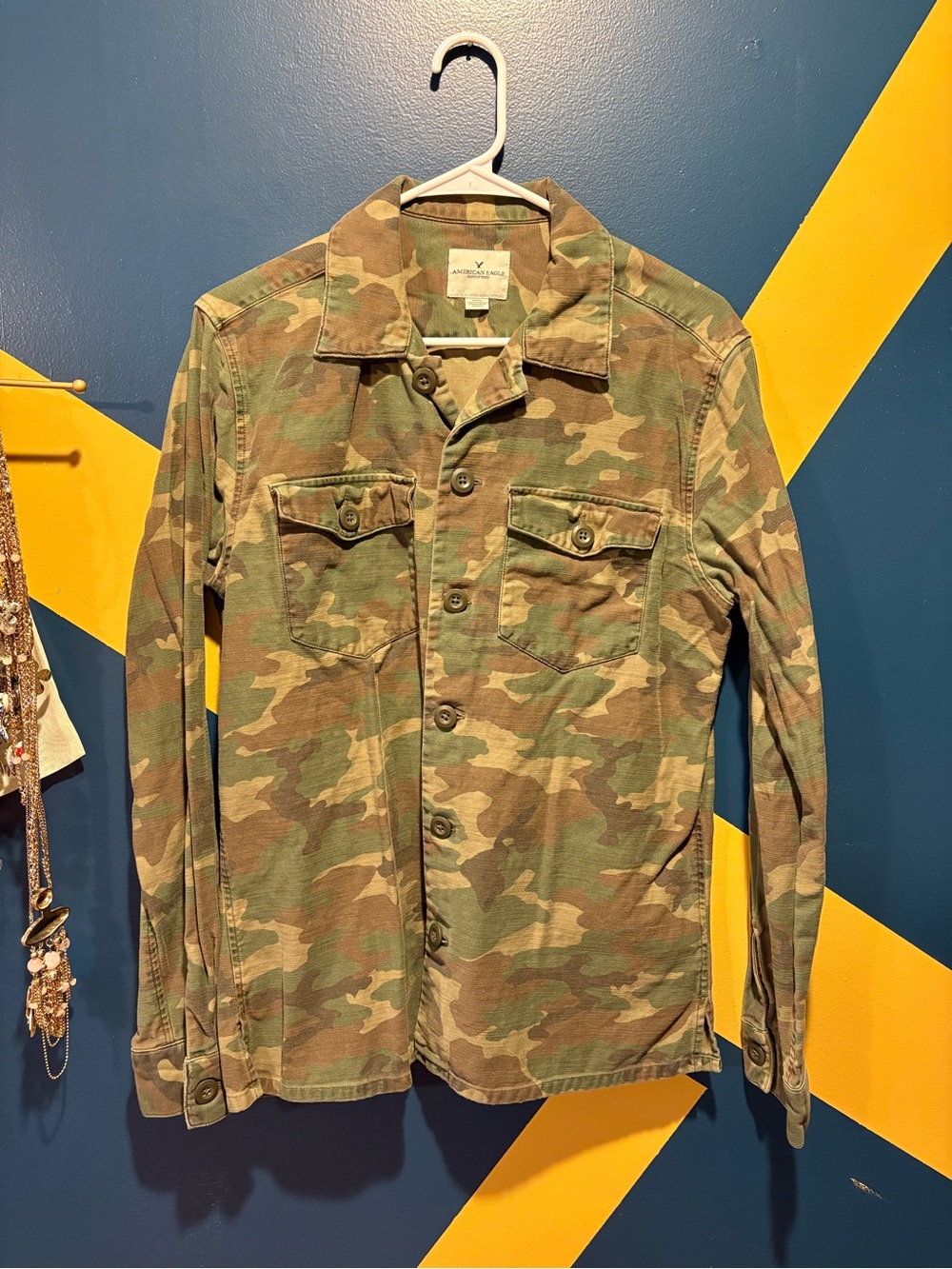 American Eagle Camo Shacket EUC
